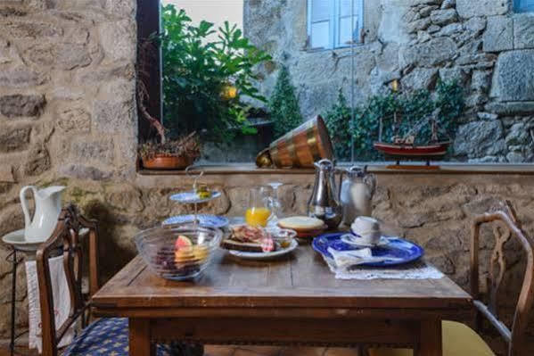 Aldea Bordons Guest House Sanxenxo Bagian luar foto